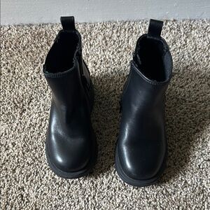 Gap- Black Kids Boots- Size 7